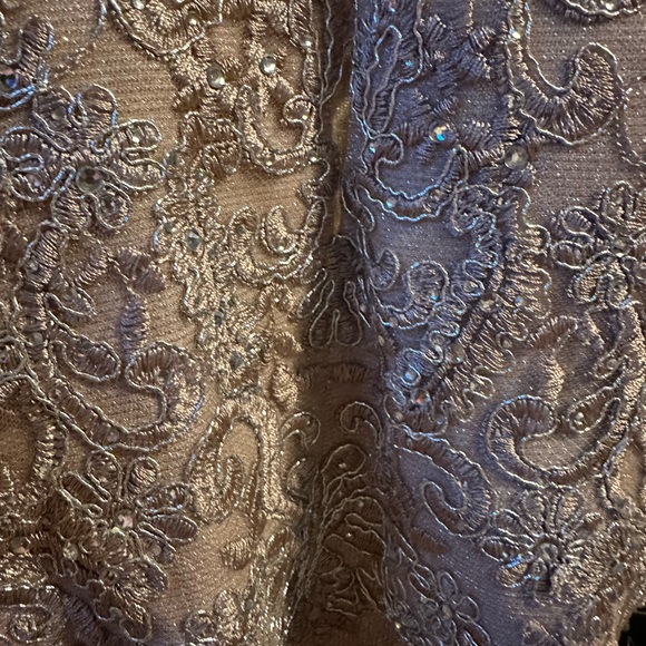 Dress - Picture 5 of 5